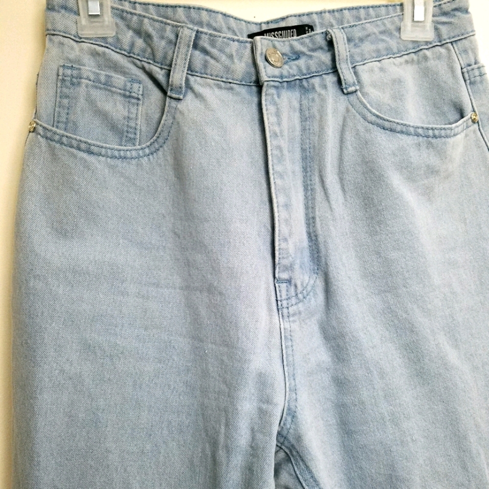 Missguided Mom Jeans - Picture 3 of 11